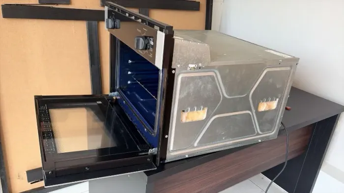 ? FORNO ELÉTRICO CONSUL 47 LITROS - DE EMBUTIR