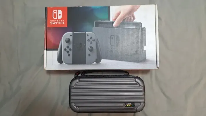 Nintendo Switch Cinza - 32GB