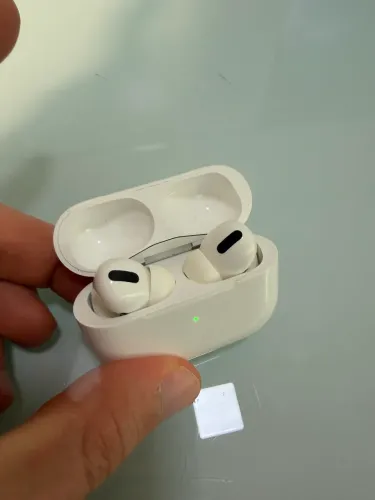AirPods Pro Original Apple - Cancelamento de Ruído - Funcionando Perfeitamente