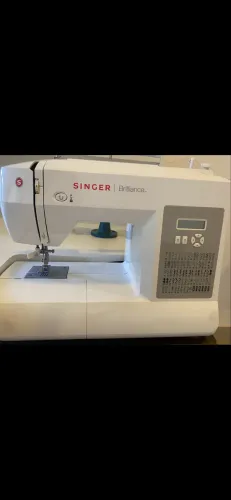 Máquina Costura Singer Brilliance 6180