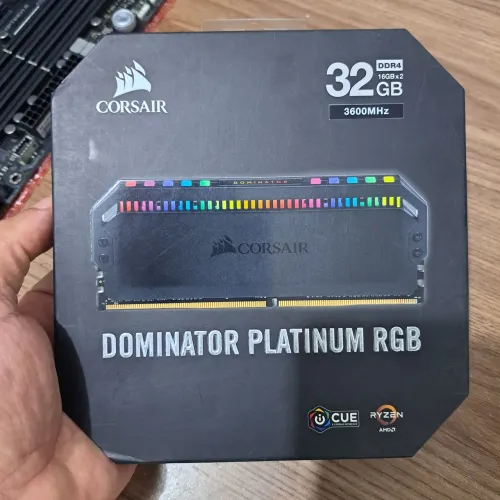 Memória Corsair ddr4 3600mhz CL18 Dominator Platinum