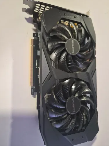 RTX 2060 D6 Gigabyte NVIDIA GeForce, 6GB GDDR6 - Excelente estado