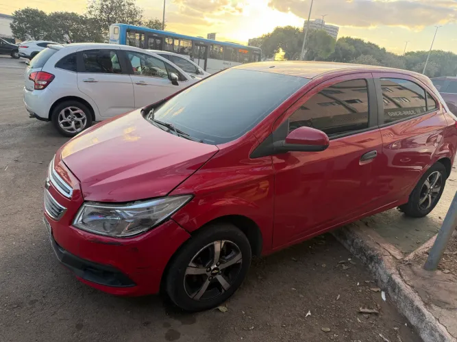 Chevrolet Onix Hatch LT 1.0 8V Flex Power Mec. 4P 2014
