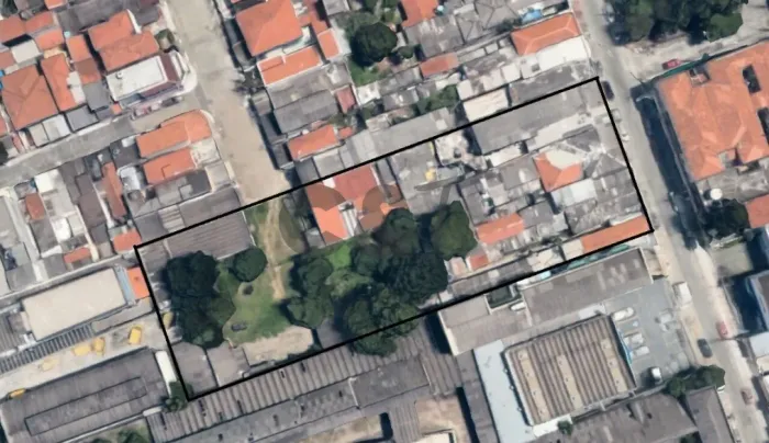 Terreno Comercial à Venda em Santo Amaro, São Paulo/SP.