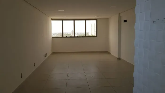 Aluguel de Sala Comercial nos Bancários | Prédio Moderno na Avenida Principal | 30m² e 40m