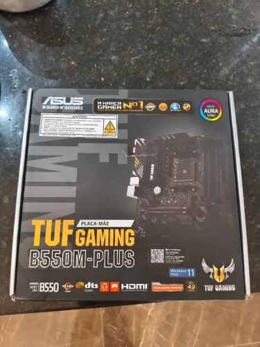 Placa mãe ASUS TUF B550M-PLUS NOVA.
