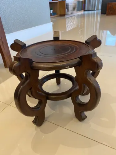 Suporte vaso / Peanha em madeira 