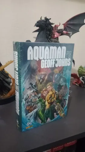 Omnibus Aquaman por Geoff Johns Lacrado