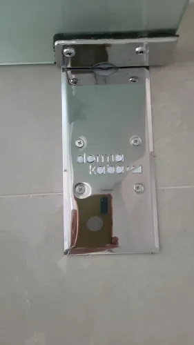 Manutenção de portas de vidro