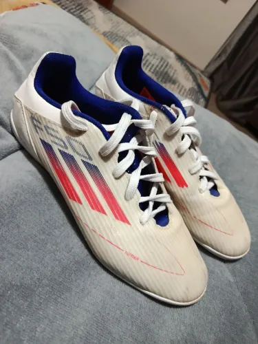Chuteira futsal Adidas F50