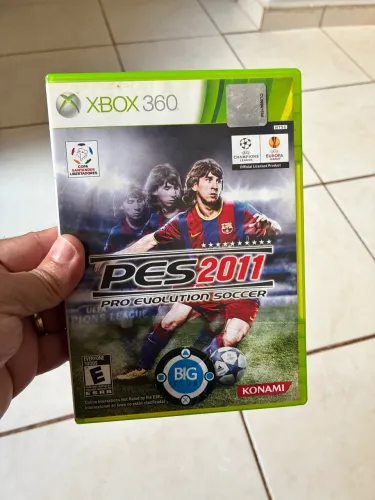 Jogo Xbox 360 - PES 2011- pro evolution soccer