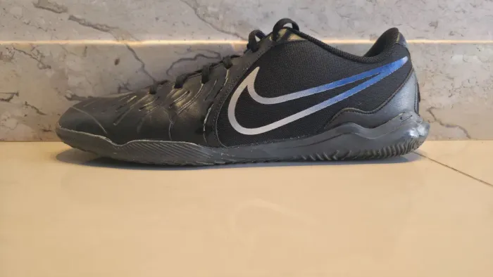 Chuteira Futsal Nike Tiempo Legend 10<br>Cor preto tamanho-44