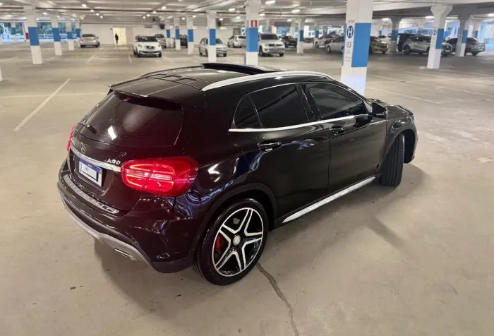 Mercedes-Benz GLA 250 Sport 2.0 TB 16V 4X2 211cv Aut. 2016