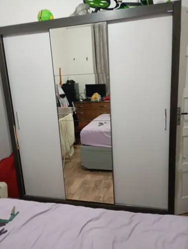 Guarda roupa de casal