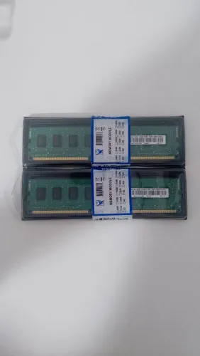 2x Memória RAM Desktop DDR3 2GB 1333MHz