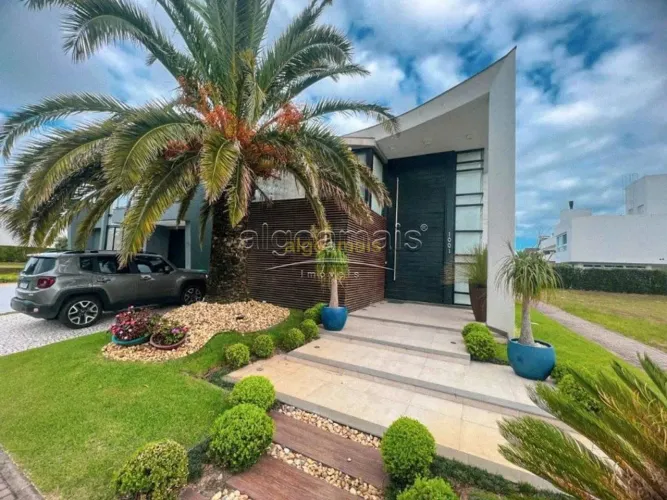 Casa em Condomínio, 6 dormitórios em Condominio Velas da Marina, Capão da Canoa REF: CA103