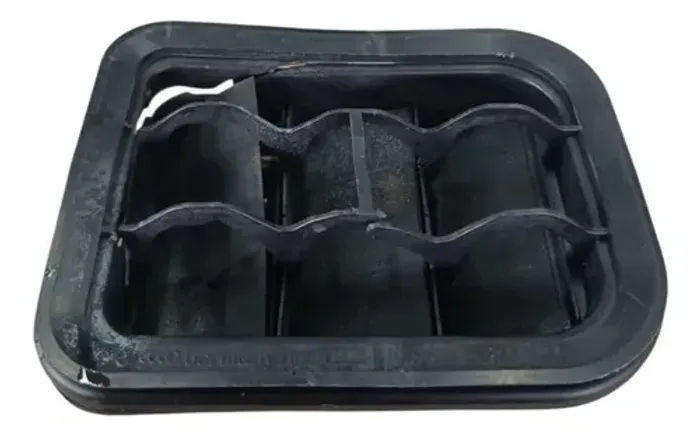 Difusor Saída Ar Traseiro Vw Saveiro Golf 2006 2018 Detalhe