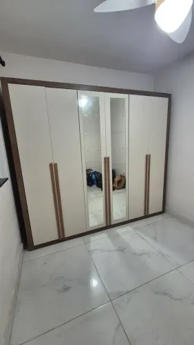 Guarda roupas casal