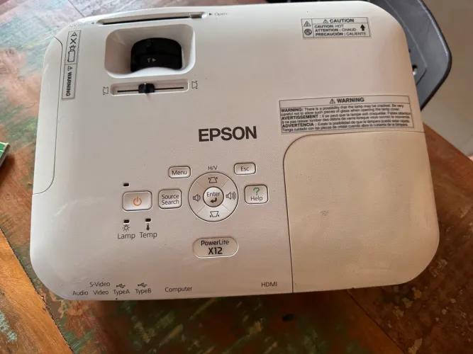 Projetor Epson x12