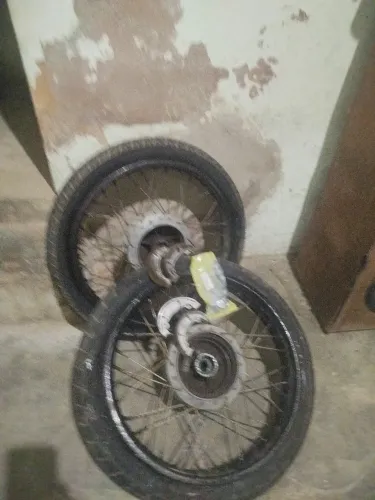 Vendo rodas aro 18 conpreta