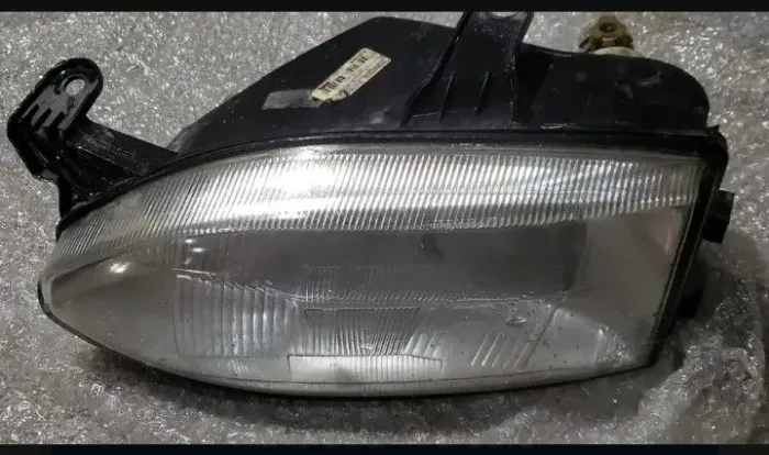 Farol Esquerdo Fiat-Palio 1996-1998