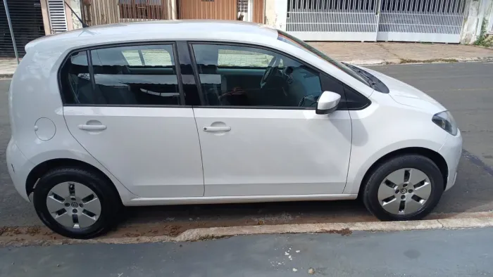 Volkswagen Up! Take 1.0 Total Flex 12V 5P 2016