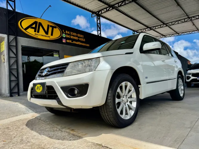 Suzuki Grand Vitara 2.0 16V 4x2/4x4 5P Aut. 2016