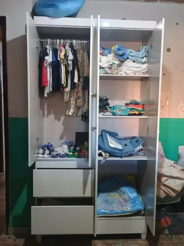 Guarda roupa infantil