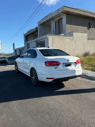 Volkswagen Jetta Highline 2.0 TSI 16V 4P Tiptronic 2014