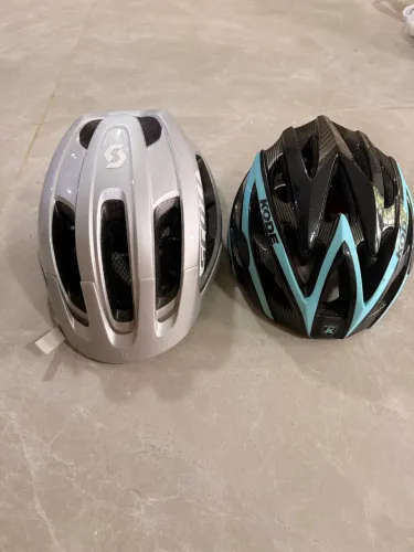 Kit 2 capacetes ciclismo Scott