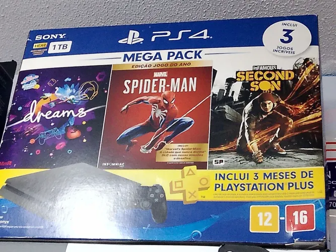 Playstation 4 (usado)