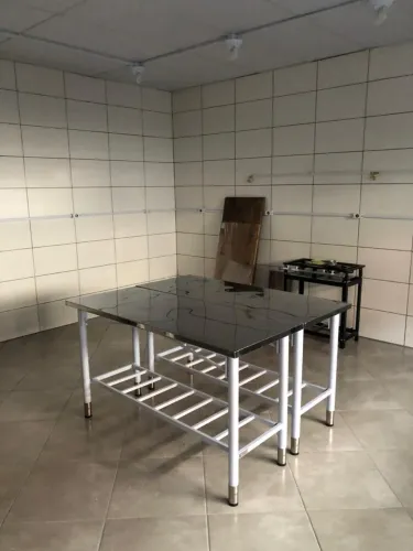 Mesa de Inox (2)