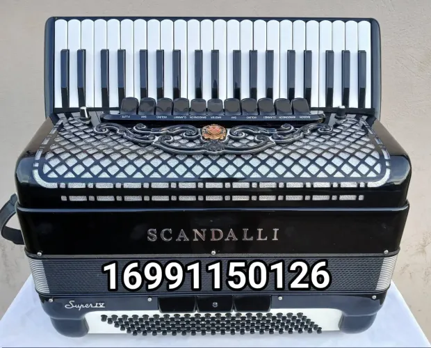 Acordeon Sanfona Scandalli Cordovox 120 baixos
