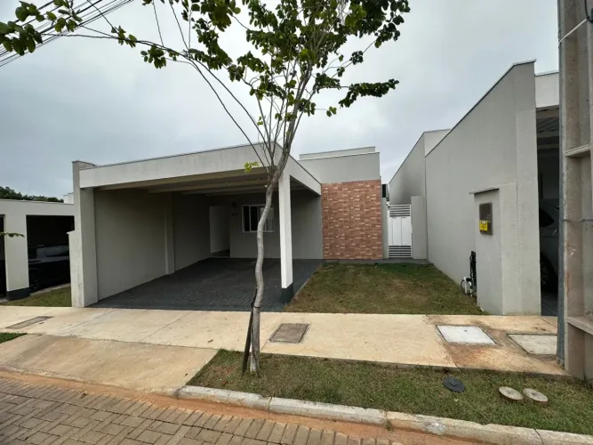 Casa em condomínio á venda no condomínio Arbo Iguatemi em Cuiabá