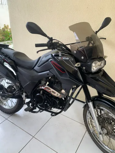 Moto shi 175cc carburada seminova