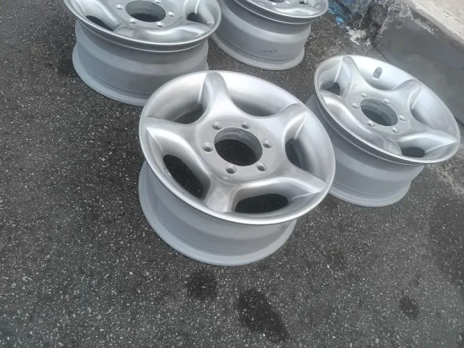 Rodas 6 furos aro 15