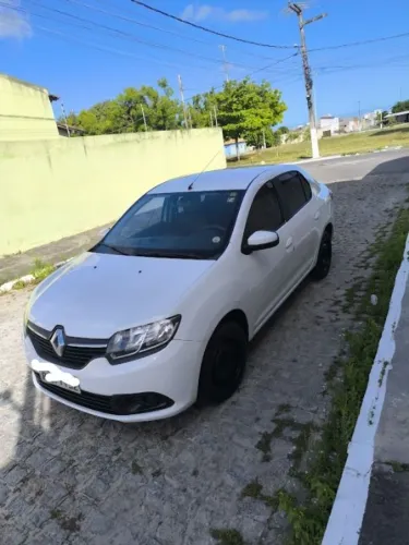 Renault Logan Expression Hi-flex 1.6 8V 4P 2016