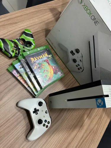 Xbox one s (trocar Ci hdmi)