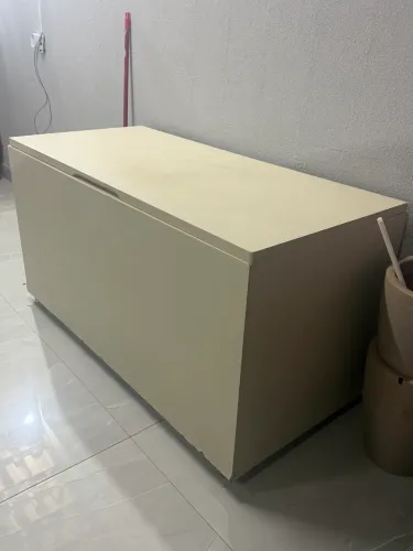 Baú super conservado feito em marcenaria super pesado