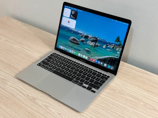 MacBook Air M1 8GB 256SSD - Seminovo