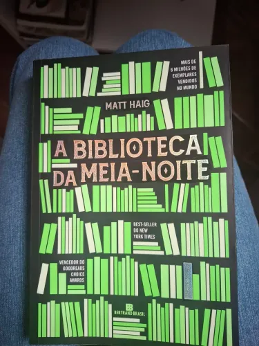 Livro A Biblioteca da meia-noite (Matt Haig)