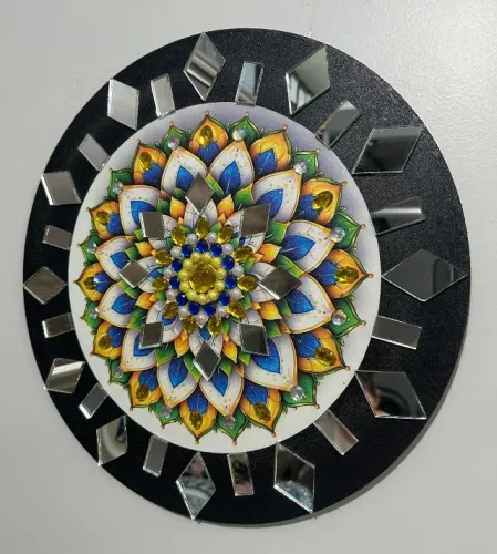 Mandala Decorativa Abstrato 3D Brasil Com Espelhos e Pedrarias 