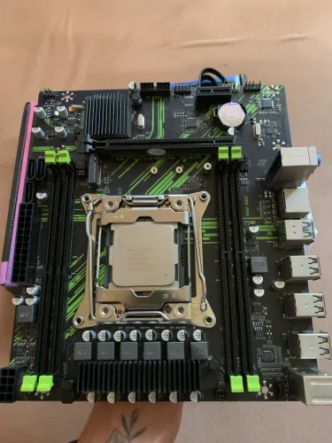 Placa-Mãe X99 PR9 + Processador Intel Xeon E5-2659 v4