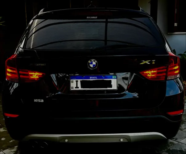 BMW X1 Sdrive 20I X-line 2.0 TB Active Flex 2015