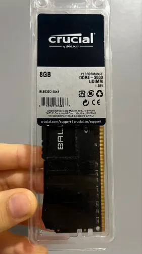 MEMORIA RAM CRUCIAL DDR4 8gb 3000mhz