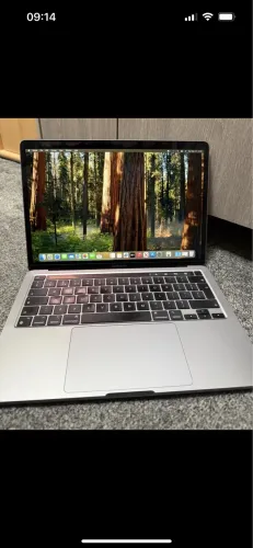 MacBook Pro M2 256gb
