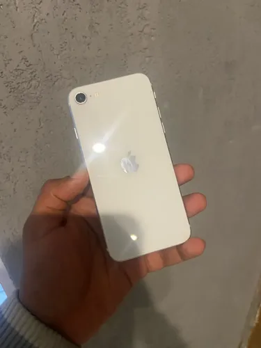 iPhone SE