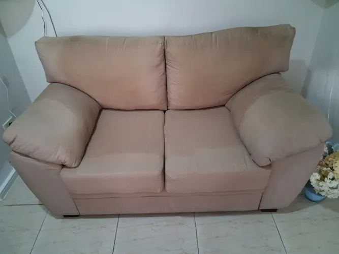 Sofá 2 lugares