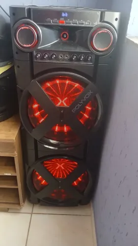 Vendo caixa de som polyvox 2000w 1.000,00