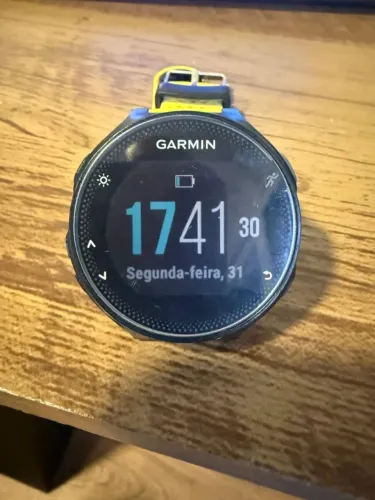 Garmin Forerruner 235 
